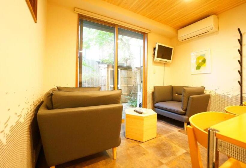 בית מלון כפרי Momiji Takayama