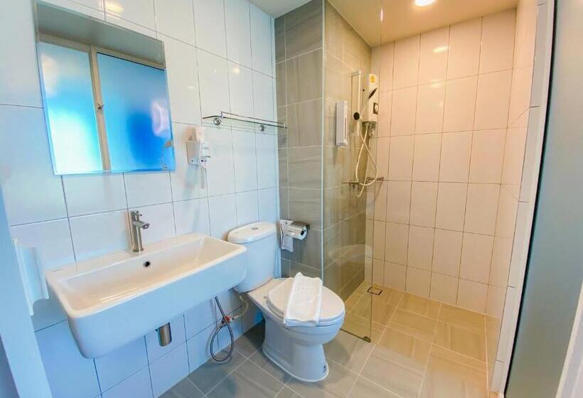 วัน บัดเจท เชียงราย สนามบิน One Budget Hotel Chiangrai Airport