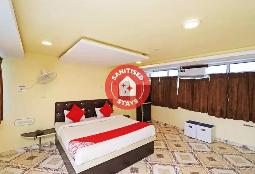 ホテル Oyo 44996  Shri Shubhmangalam