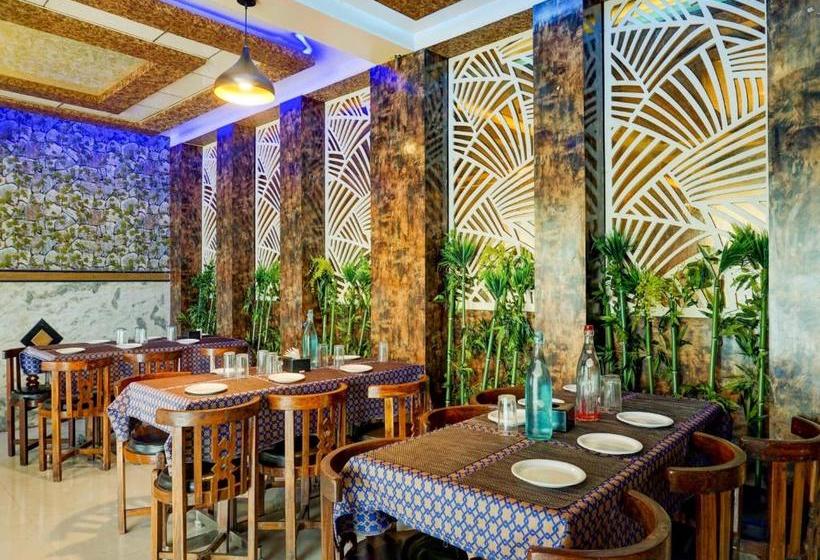 호텔 Oyo 74535  Luxury Inn