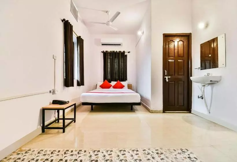 هتل Oyo Flagship 76387 Ag Colony