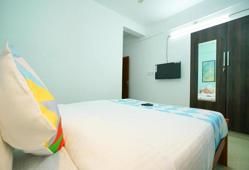 Hotel Oyo Flagship 76410 Ettukattil Arcade