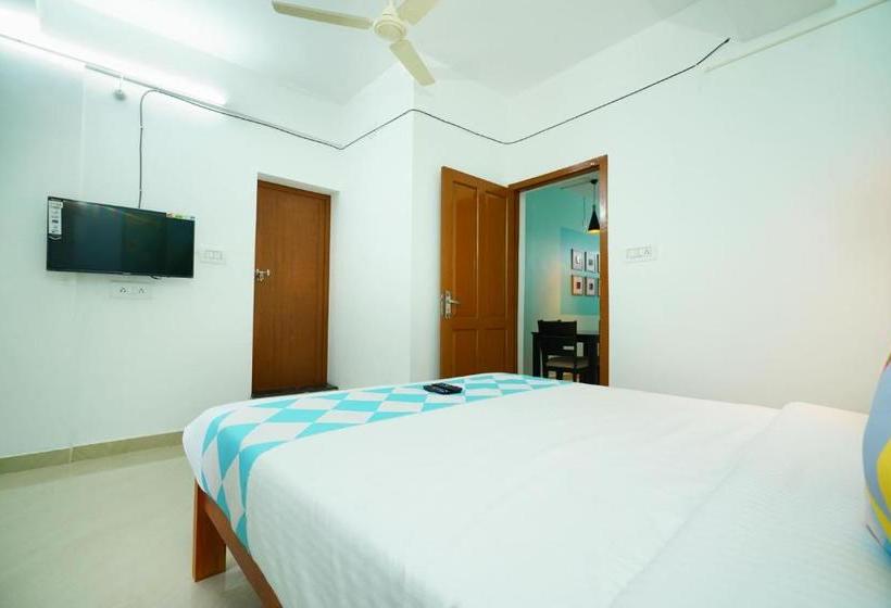 Hotel Oyo Flagship 76410 Ettukattil Arcade