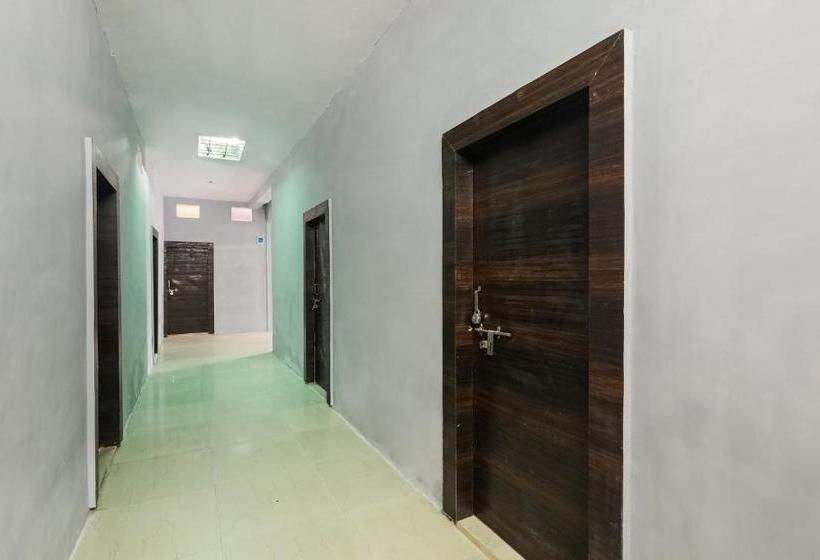 Hotel Vaccinated Staff  Spot On 47617  Suraj Vatika