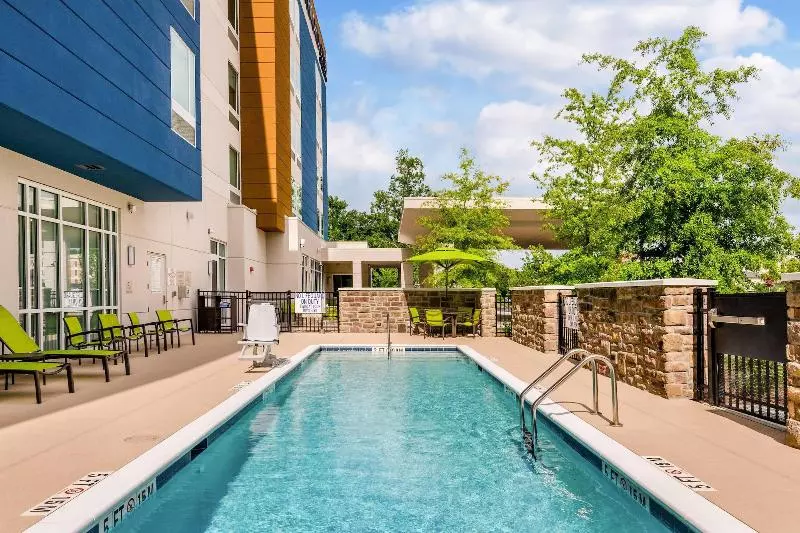 هتل Springhill Suites By Marriott Charleston Airport & Convention Center