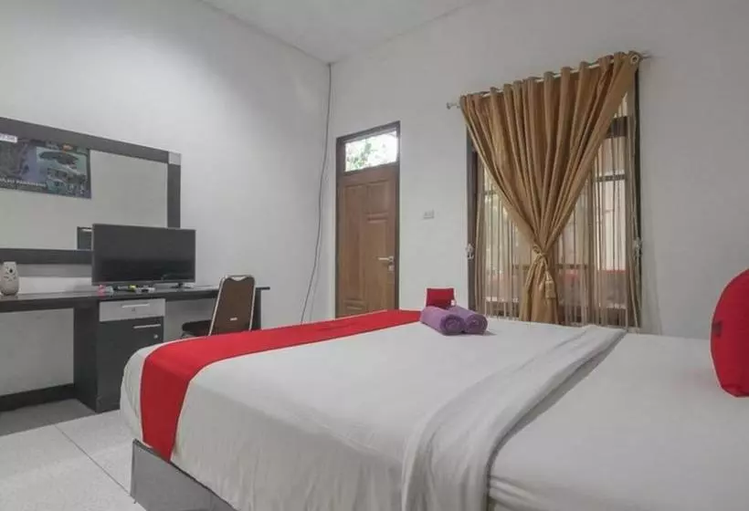 ペンション Reddoorz Near Radin Intan Airport Lampung 2