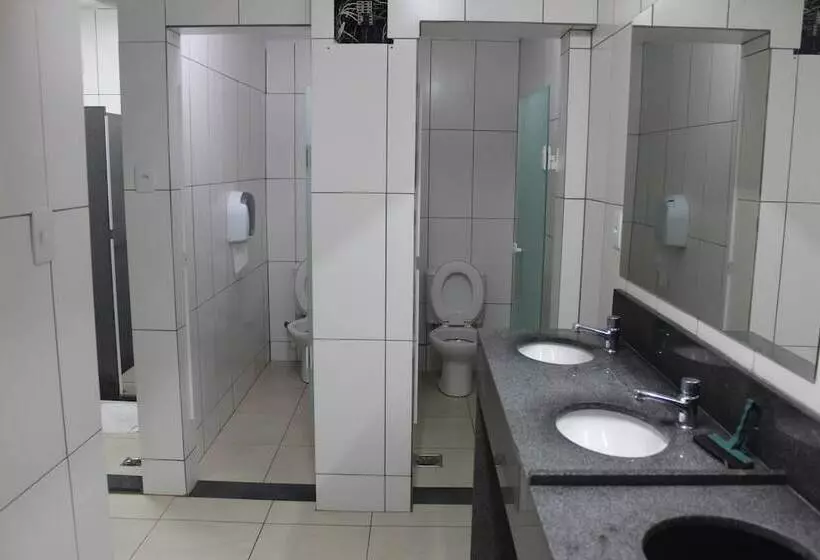 هاستل Hospedagem Ledo