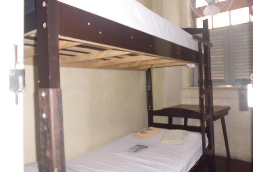 هاستل Hospedagem Ledo