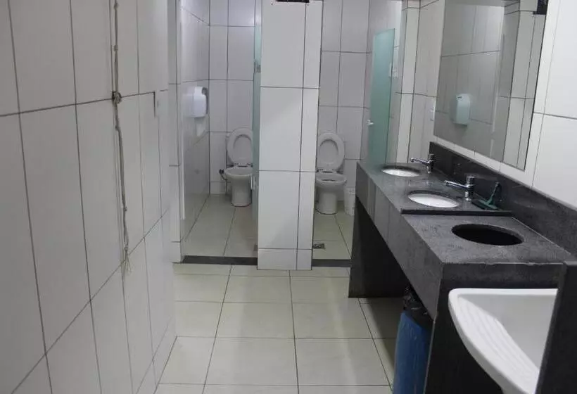 هاستل Hospedagem Ledo