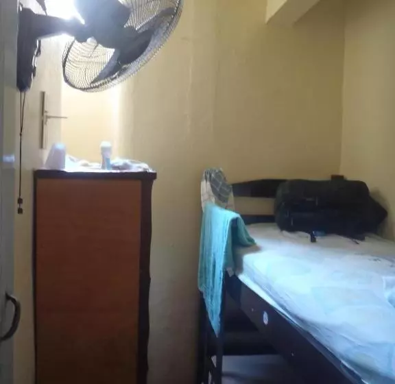 هاستل Hospedagem Ledo