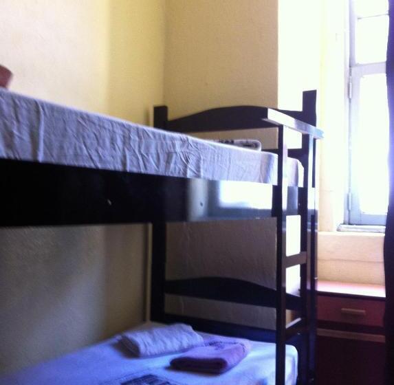 هاستل Hospedagem Ledo