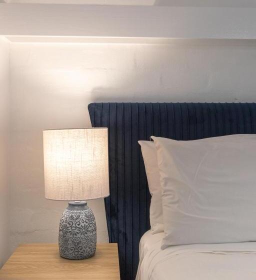 ホテル Caledonian Inn The Stump