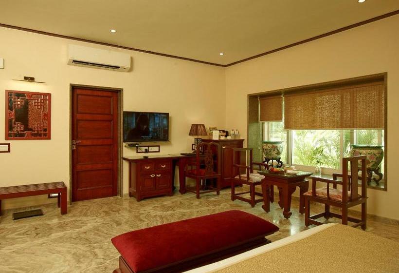 Neonz Resort And Club