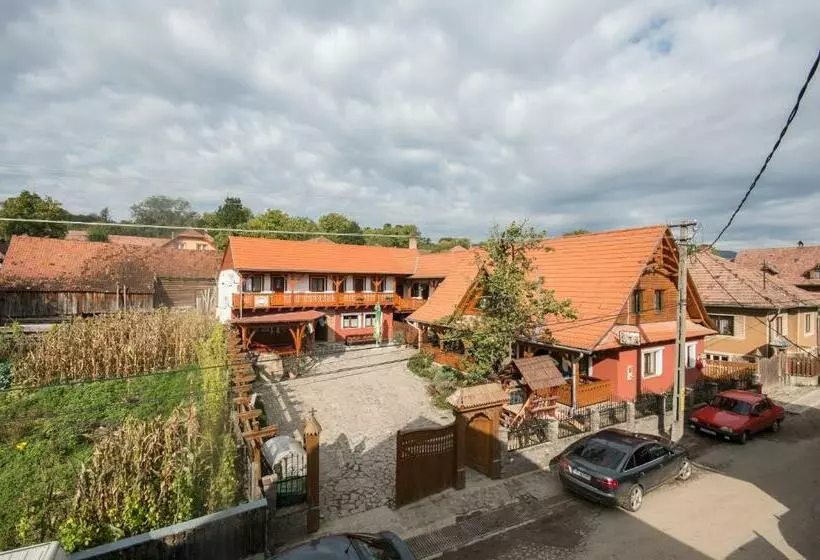 Majatalo Sziklakert Fogadó