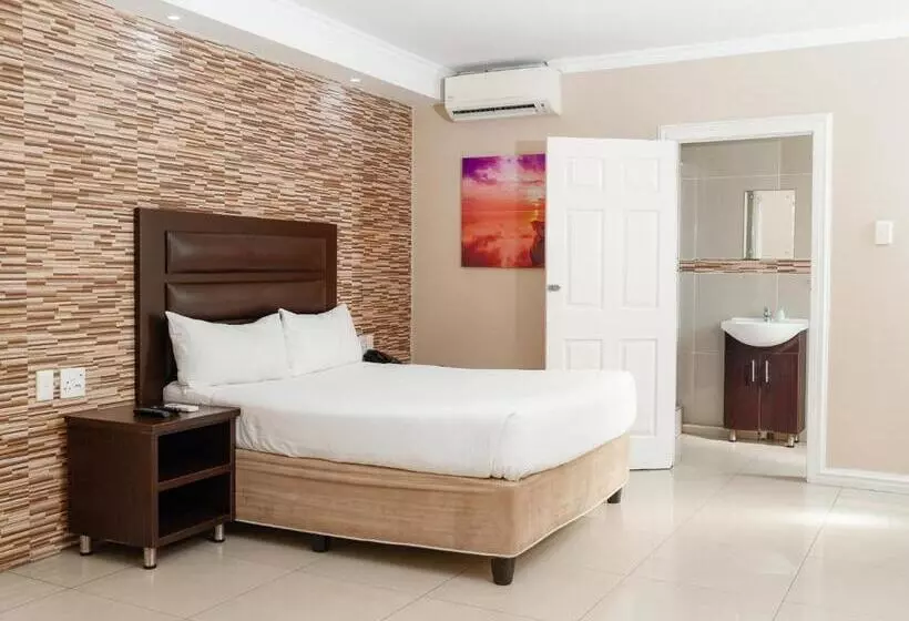 Bayside Hotel 100 Pixley Kaseme Street