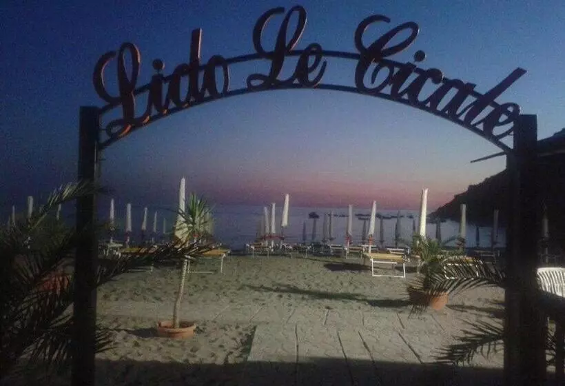 Hotelli Villa Degli Aranci