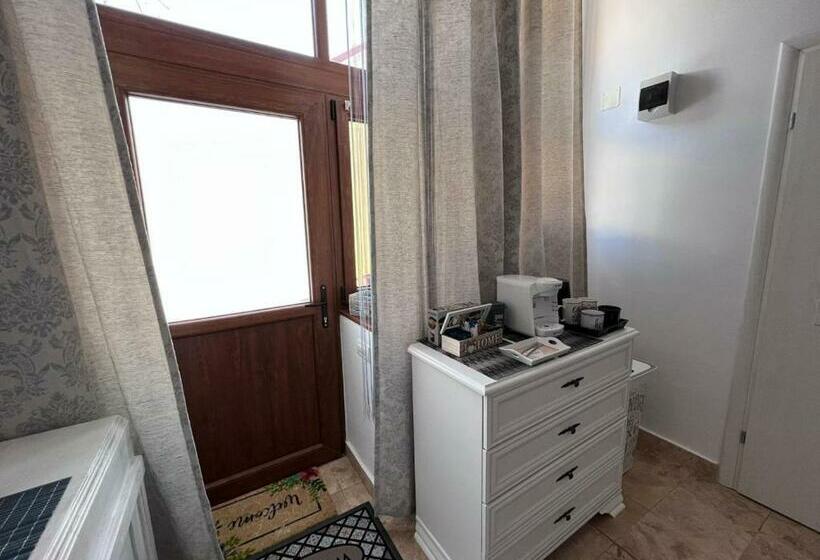 ペンション Eduard Central Weiss