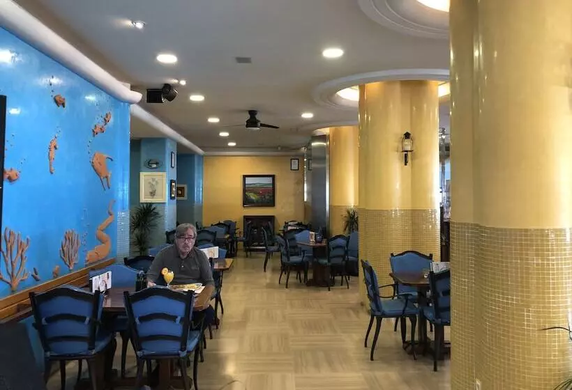 Apartamentos La Jabega