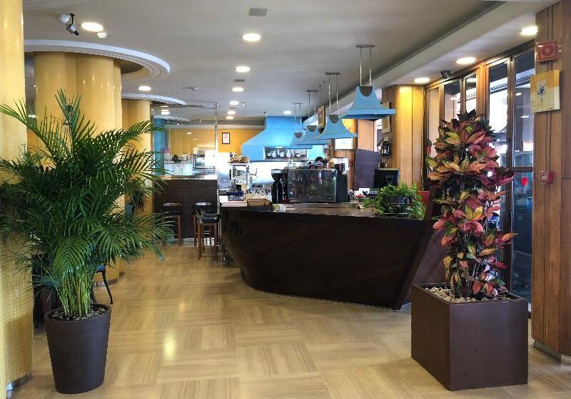 Apartamentos La Jabega