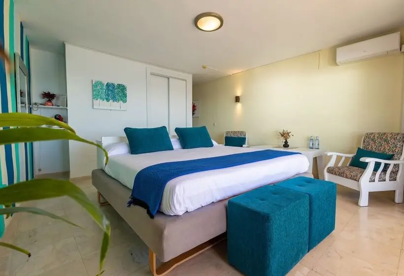 Apartamentos La Jabega