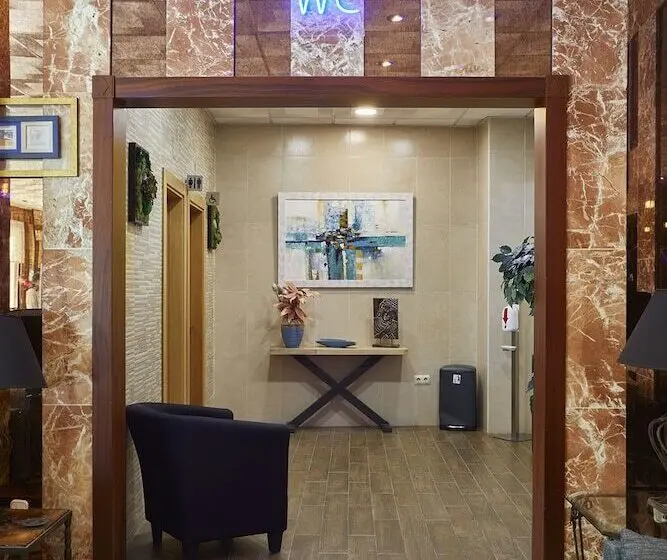 Apartamentos La Jabega