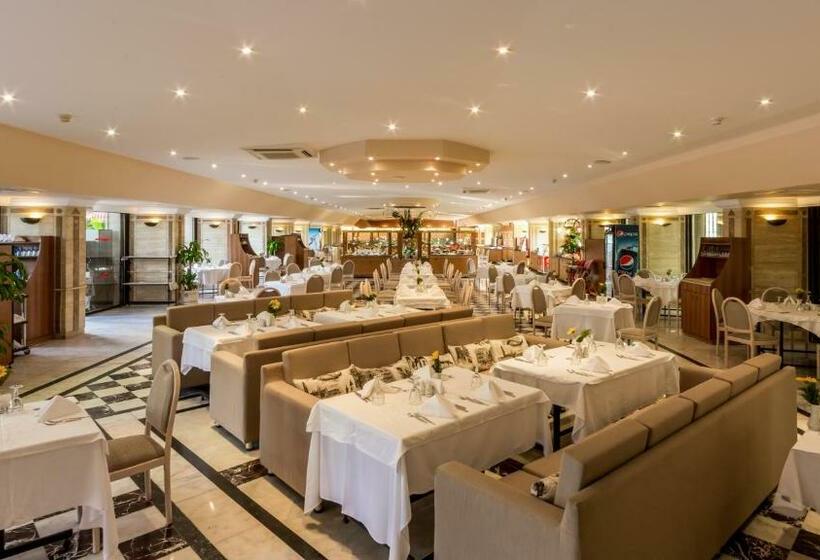 בית מלון כפרי Aqua