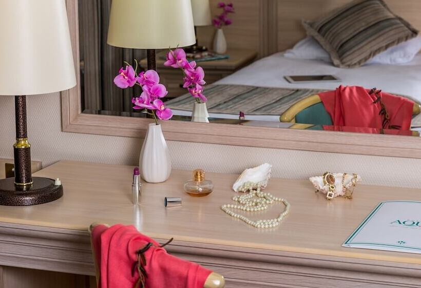 בית מלון כפרי Aqua