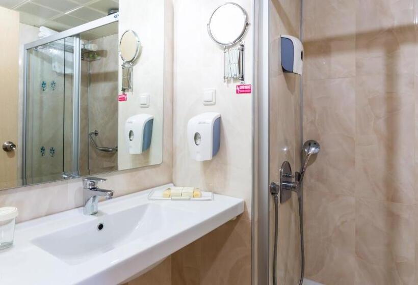 בית מלון כפרי Aqua