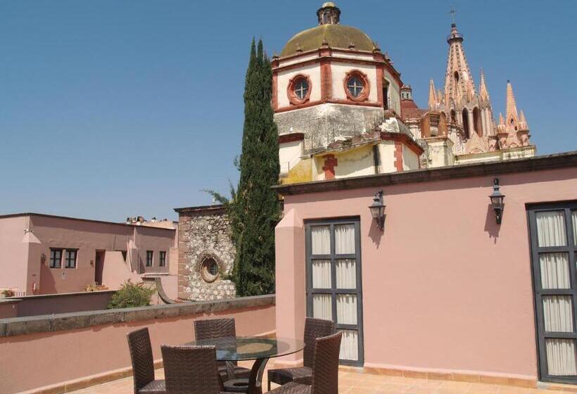 هتل Casa Rosada  Adults Only