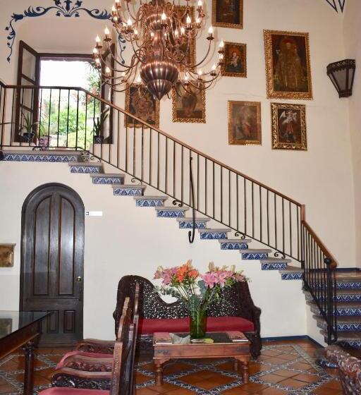 هتل Casa Rosada  Adults Only