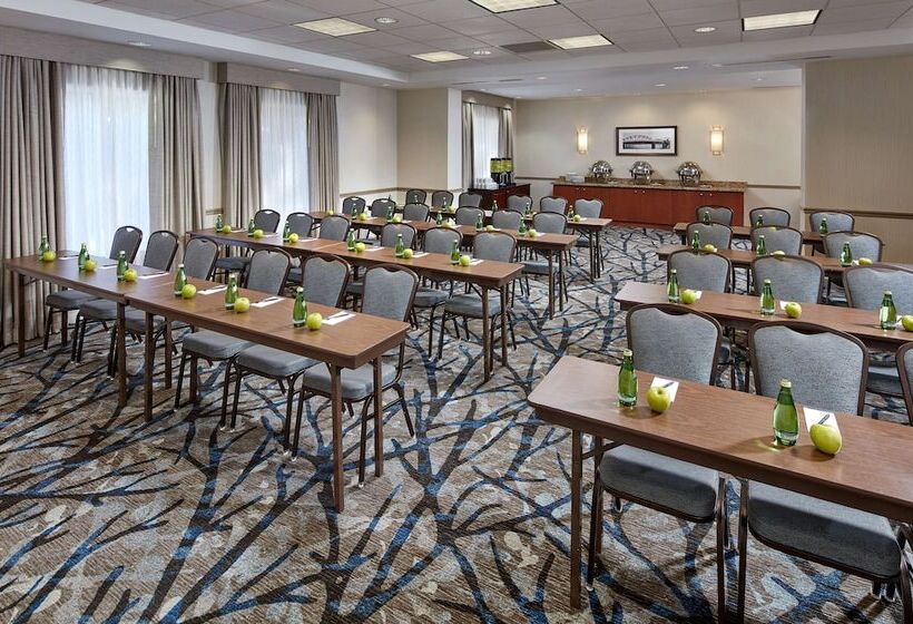 فندق Hilton Garden Inn Portland/lake Oswego
