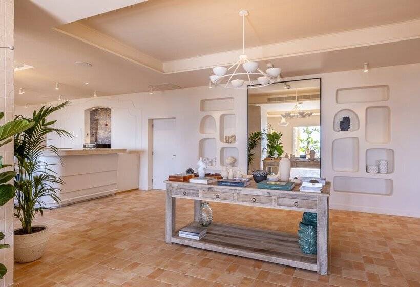 Отель Hoposa Pollentia - Adults Only