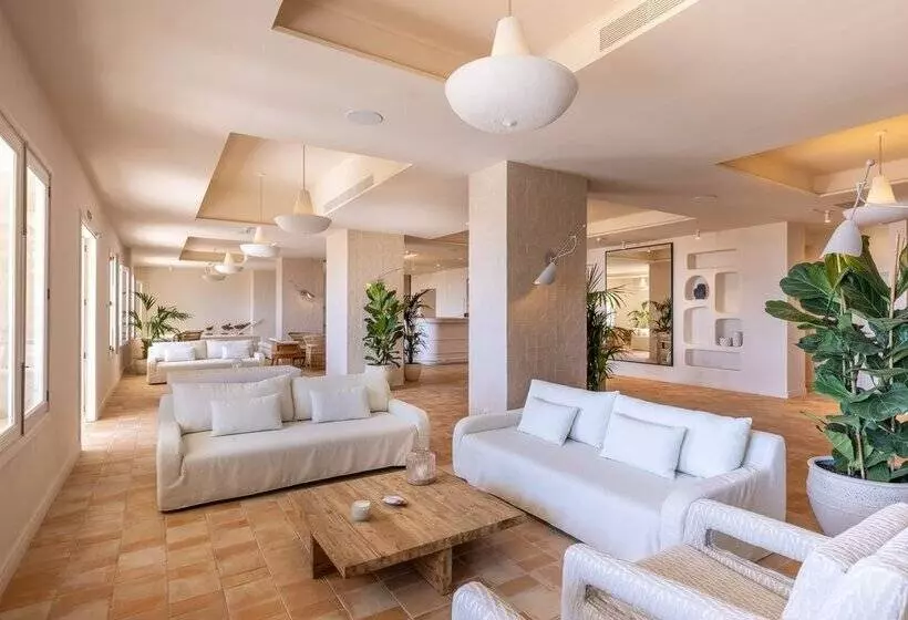 Отель Hoposa Pollentia - Adults Only