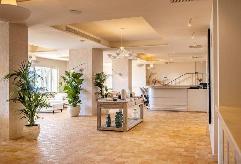 Отель Hoposa Pollentia - Adults Only