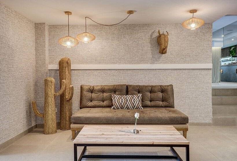 Отель Hoposa Pollentia - Adults Only