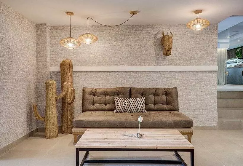 Отель Hoposa Pollentia - Adults Only