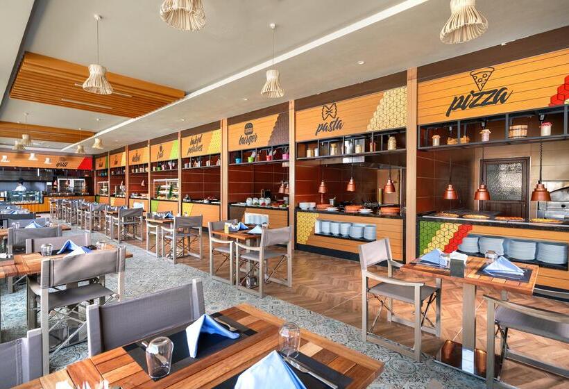 هتل Arycanda Kirman Premium   Ultra All Inclusive