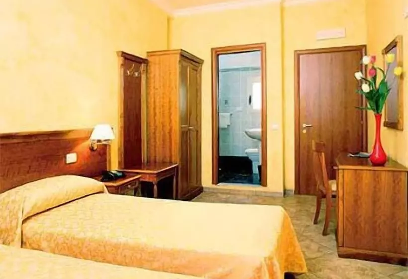 Hotel Kriss