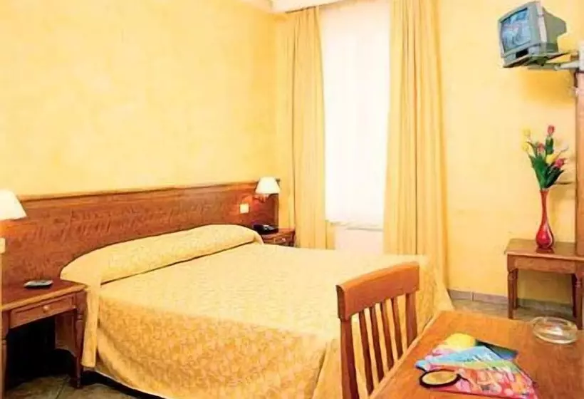 Hotel Kriss