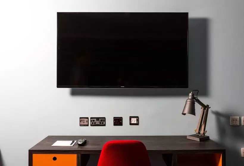 Village Hotel Bournemouth