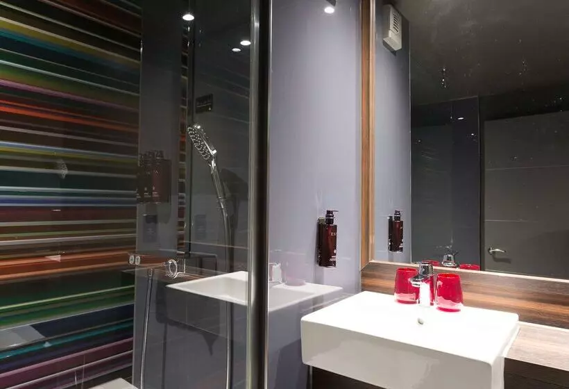 Village Hotel Bournemouth