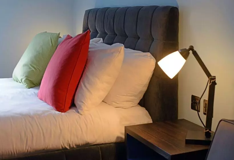 Village Hotel Bournemouth