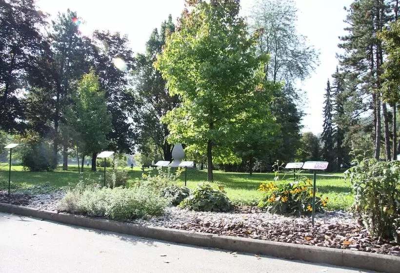 فندق Zdravilisce   Thermana Lasko