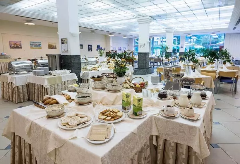 فندق Zdravilisce   Thermana Lasko