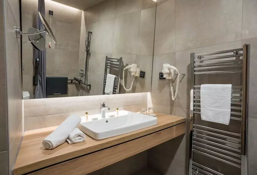 فندق Zdravilisce   Thermana Lasko