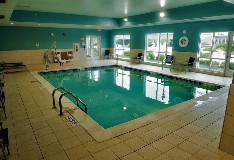 בית מלון כפרי Holiday Inn Express & Suites Dayton North Vandalia, An Ihg