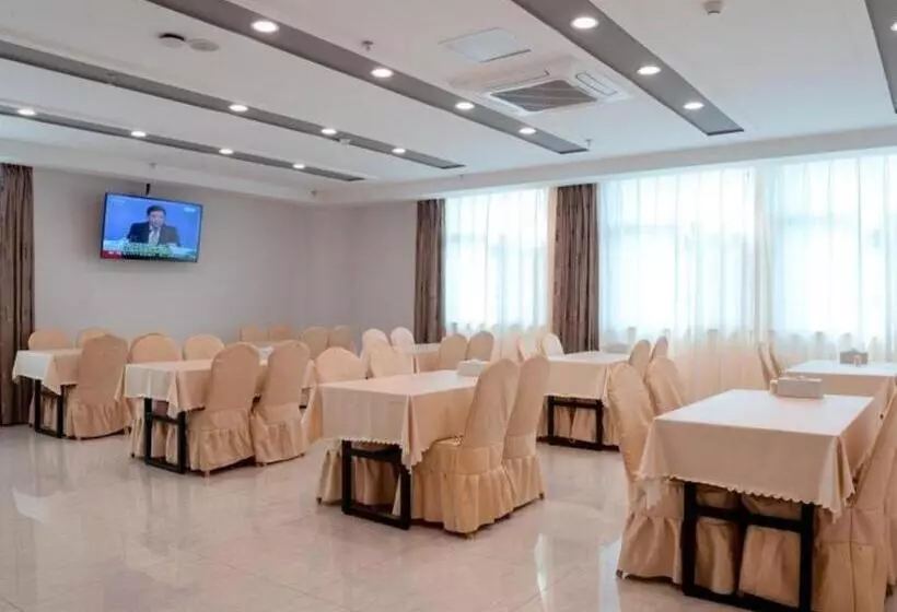 Hotelli Greentree Inn Suzhou Zhangjiagang Tangshi Town Yangzi Road Express