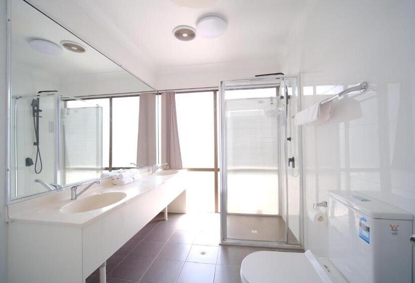 酒店 Lakeside Inn Wollongong