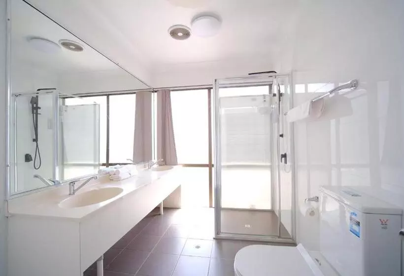 ホテル Lakeside Inn Wollongong