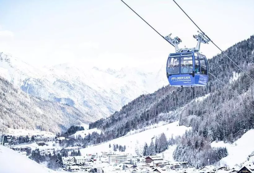 هتل Chalet Murr By Skilink